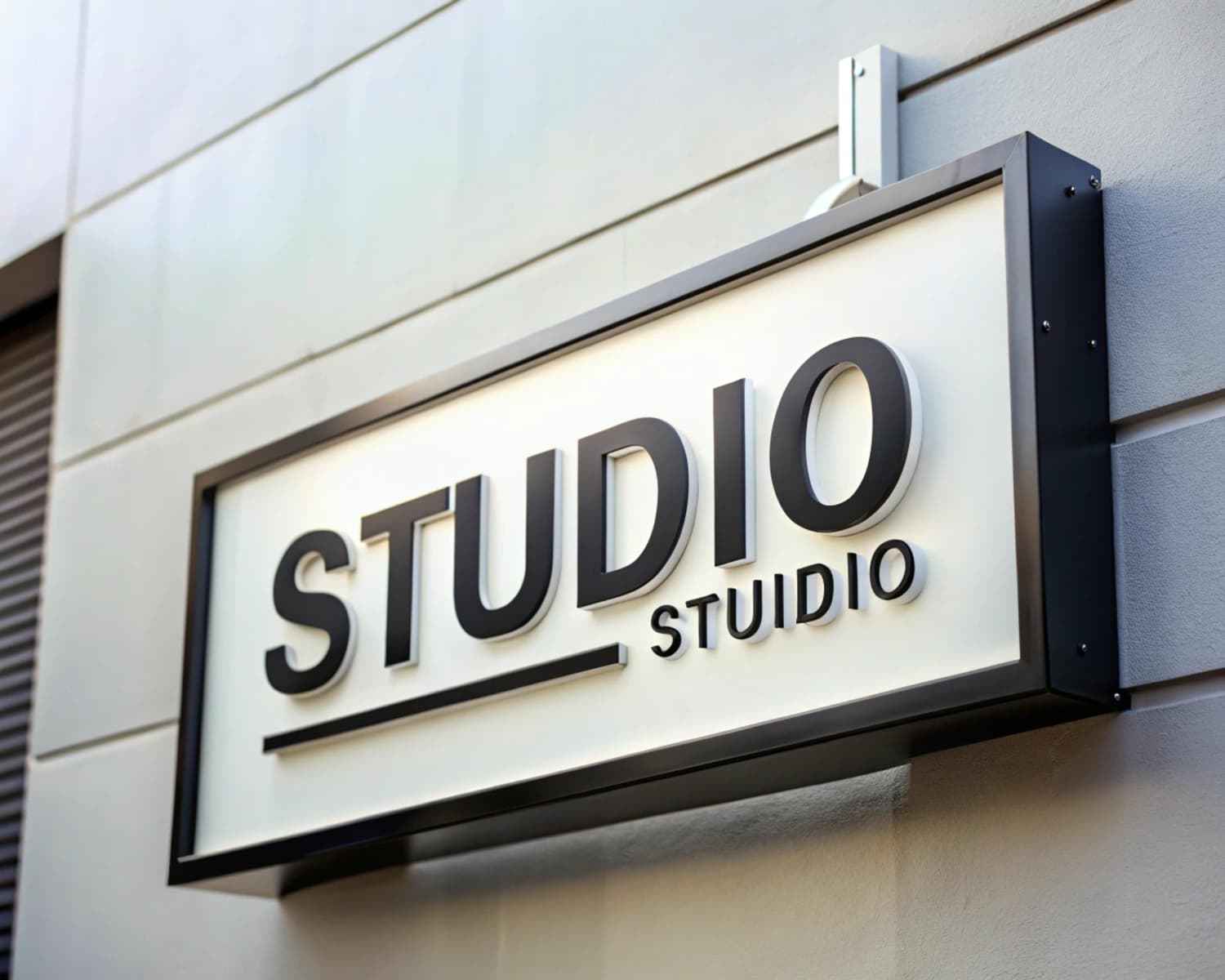 Por que contratar uma fábrica de letreiros luminosos com produção própria em São Paulo